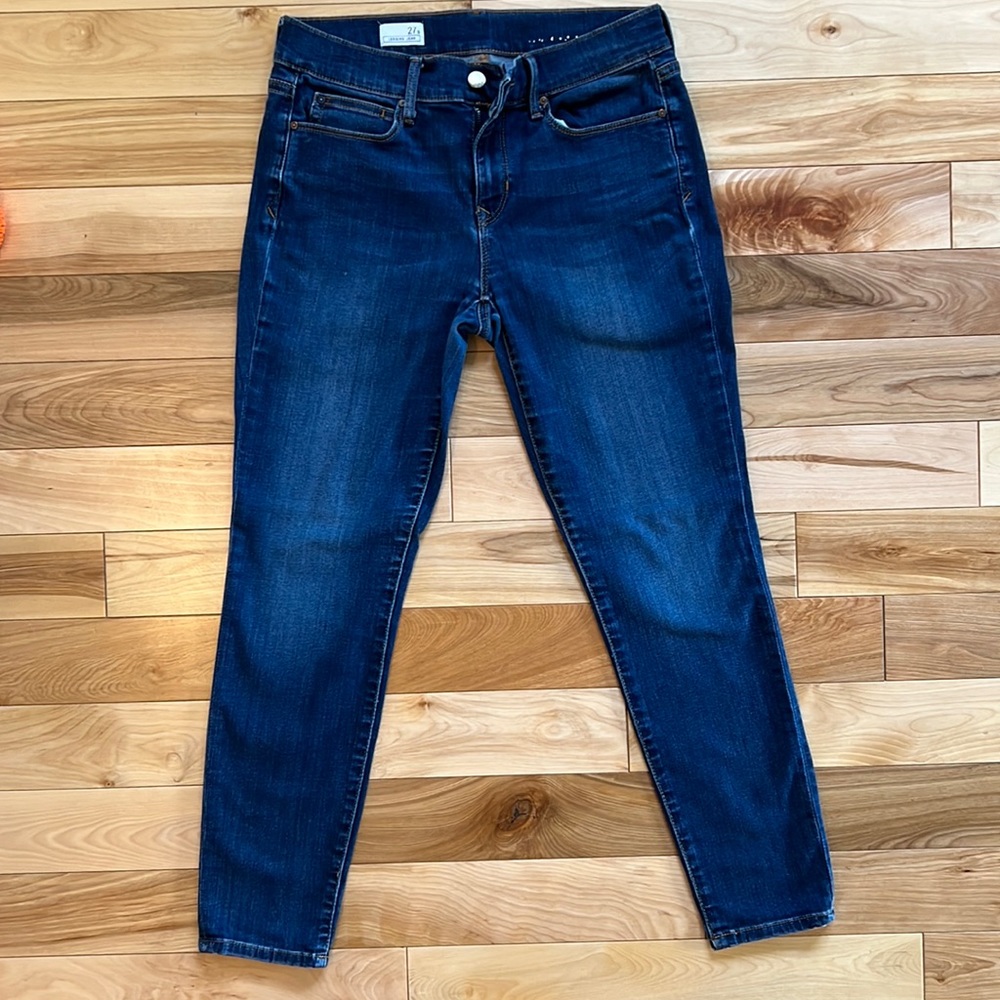 UBIGC size 27 short Gap legging skinny jeans dark wash